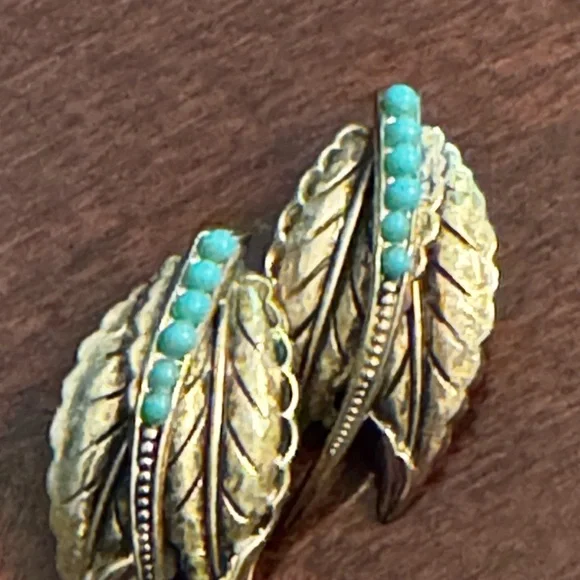 Whiting & Davis Vintage Leaf Design Earrings with Turquoise Accents - Picture 5 of 7